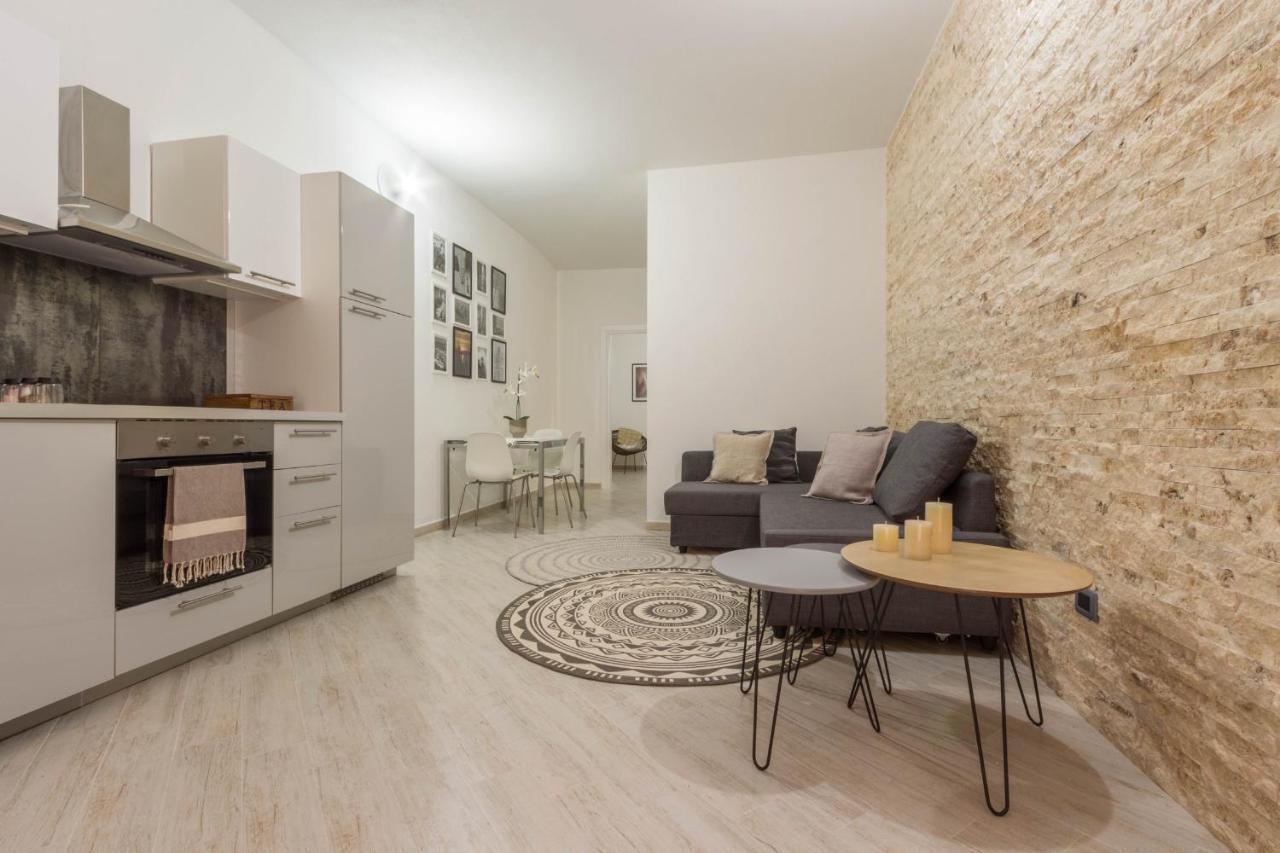 Via San Giacomo 10 كالياري المظهر الخارجي الصورة