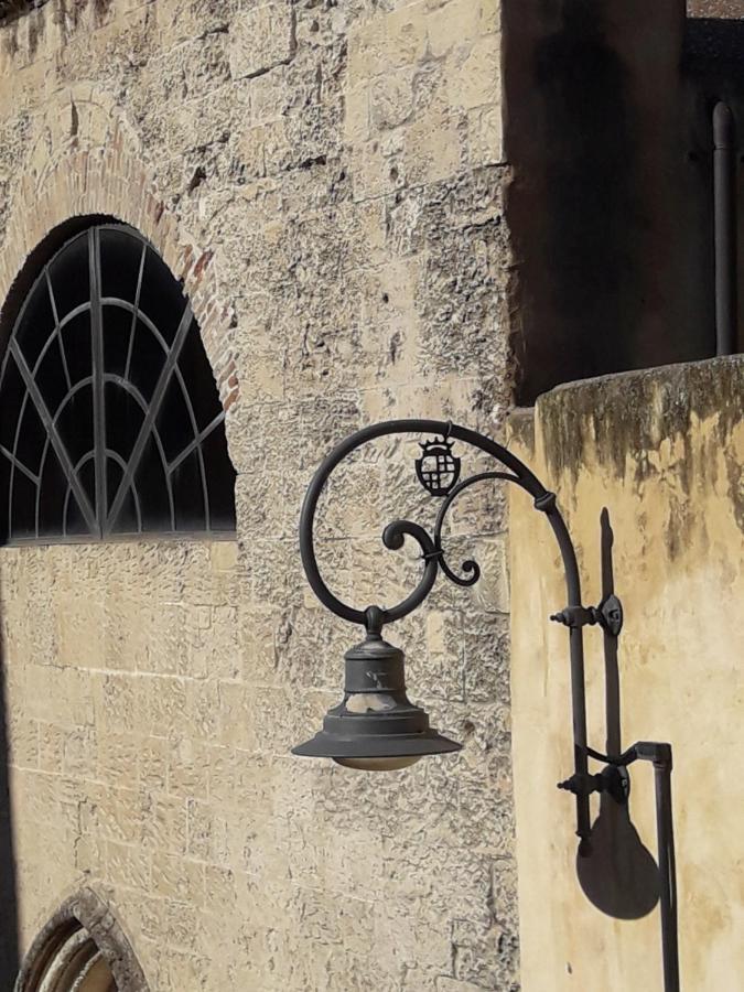 Via San Giacomo 10 كالياري المظهر الخارجي الصورة